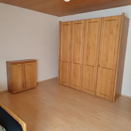 Rheinuferhaus Dom wakacyjny Urmitz
