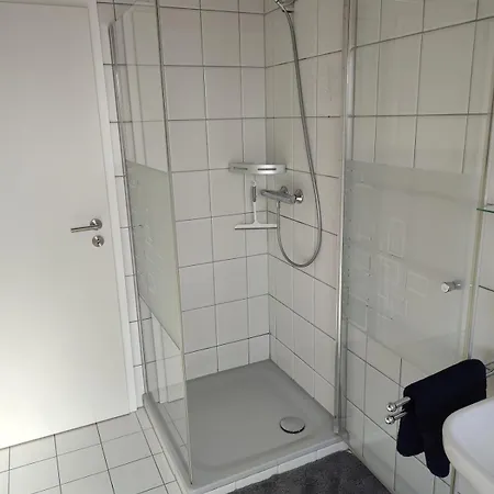 Rheinuferhaus Dom wakacyjny *