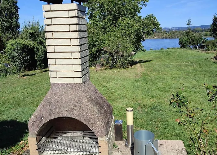 Rheinuferhaus 펜션 *