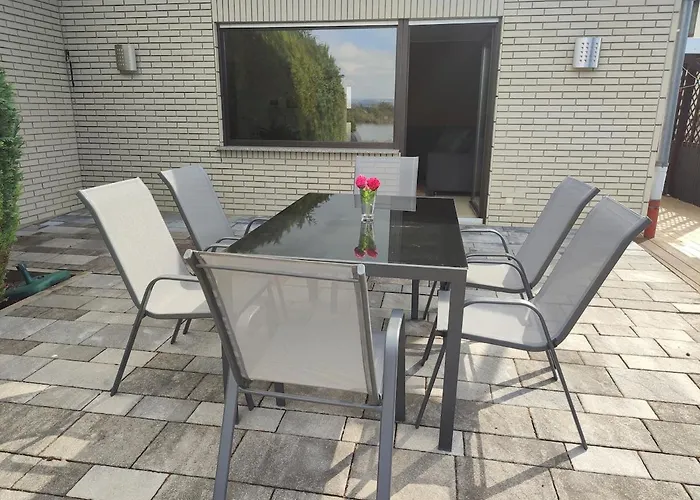 Rheinuferhaus 펜션