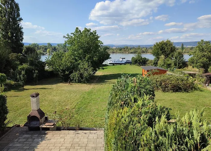 Rheinuferhaus Urmitz