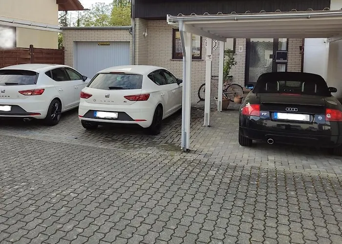 Rheinuferhaus 펜션